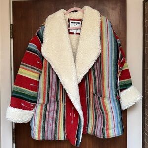 Wrangler x Lainey Wilson Women's Vibrant Striped Western Sherpa Jacket (NWT)